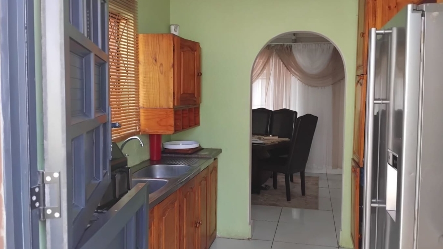 3 Bedroom Property for Sale in Bisho Gardens Eastern Cape